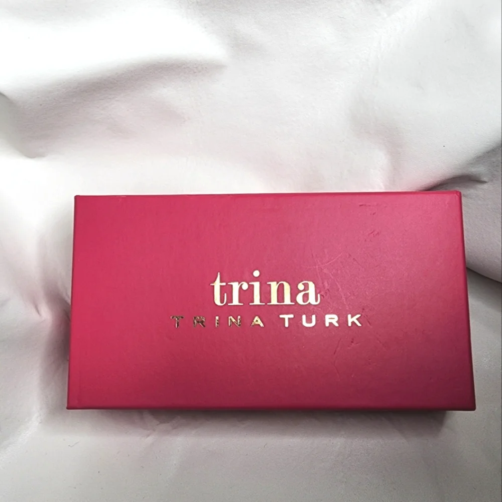Trina Turk Wallet Large Zip Around Sea Anemone Pink Purple Swirls NWT